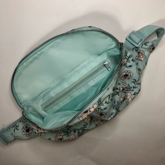 No Boundaries Mint Green Floral Fanny Pack / Waist Pack - Picture 3 of 4